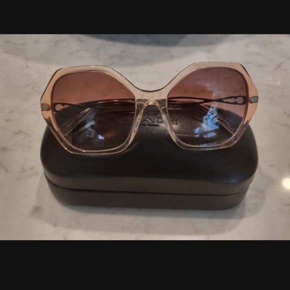 Coach Sunglasses - Picture 1 of 3